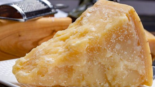 Пармезан — самый полезный вид сыра. Вот почему