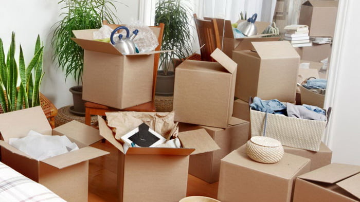 Как правильно упаковать вещи для переезда