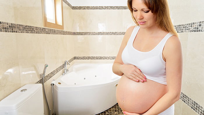 Понос при беременности на поздних сроках