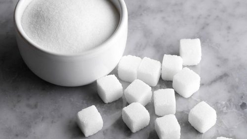 Не демонизируйте продукты: диетолог объяснила, почему сахар для организма не так уж и вреден