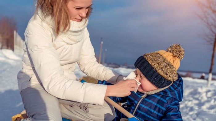 Как правильно одевать ребенка зимой