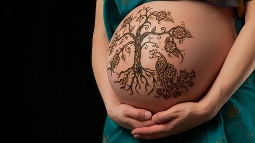 Можно ли делать татуировки беременным?