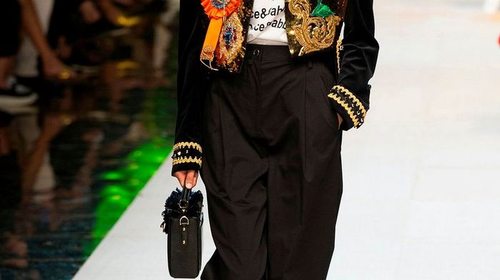 Одежда Dolce Gabbana: как распознать подделку?