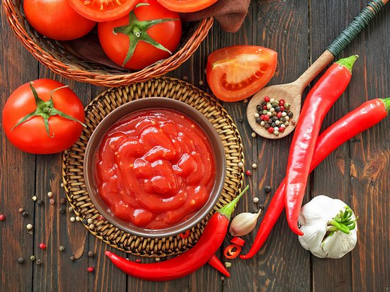 Вкусный кетчуп из помидор на зиму: домашний вкус