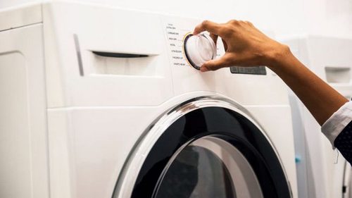Вот какой режим в стиральной машине не стоит использовать: одежда и дальше будет грязной