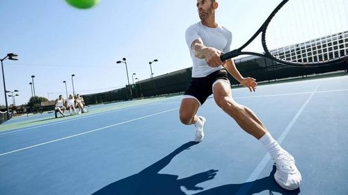 Кроссовки для тенниса: сложности выбора