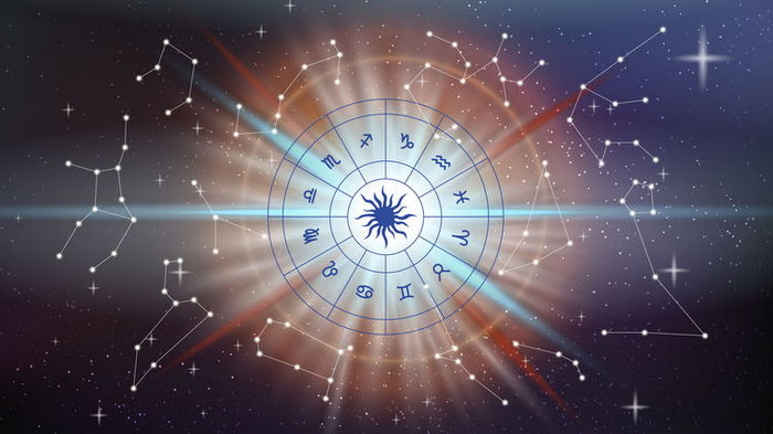 Разлучницы и интриганки: астрологи назвали самых опасных женщин по знаку Зодиаку