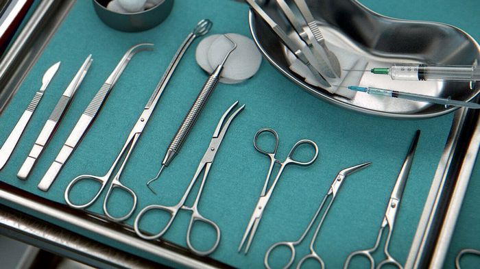 Хирургические инструменты: виды и особенности