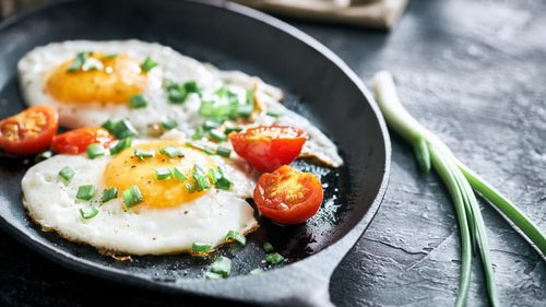Зачем едят яйца на завтрак?