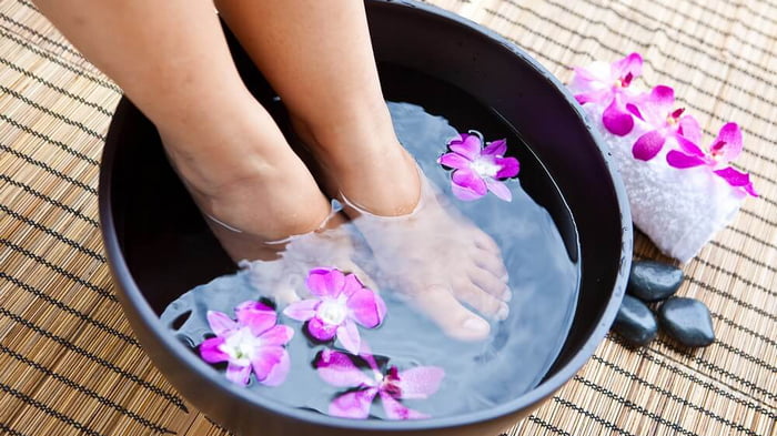 Ванна для ног, очищающая организм от токсинов