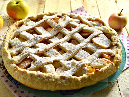 Пирог с яблоками (рецепт)