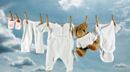 Який одяг треба підготувати для новонародженого: поради та рекомендаці