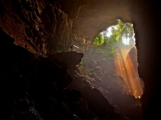 Загадочные и величественные пещеры мира