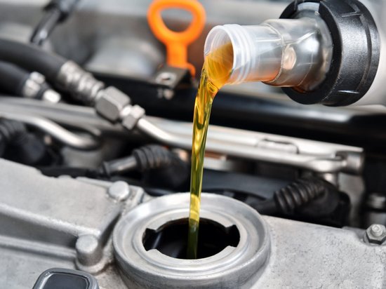 Как правильно выбрать масло для автомобиля?
