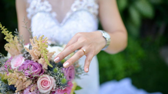 Выберите понравившийся цветок и узнаете, когда выйдете замуж: тест