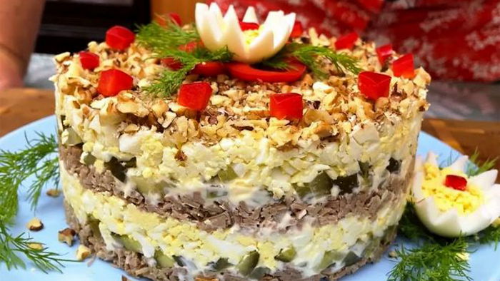 Королевский новогодний салат: как приготовить идеальное блюдо на праздник