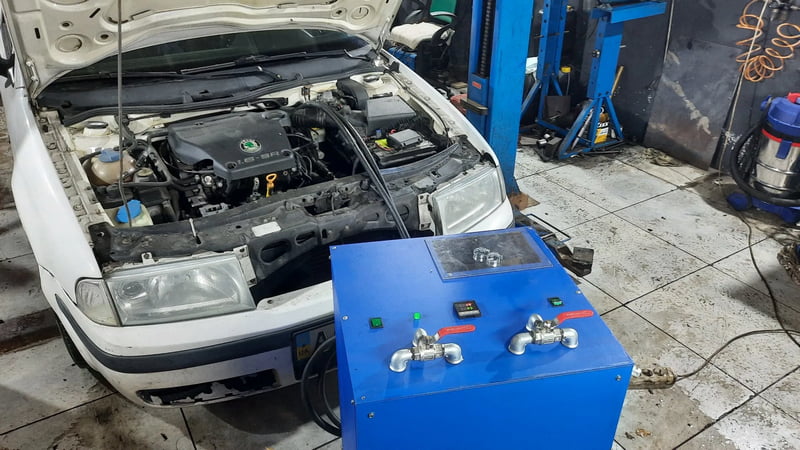 Оптимизация работы автомобильной системы отопления: профессиональная чистка радиатора печки