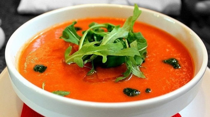 Крем-суп из красной чечевицей по-турецки
