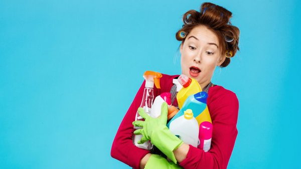 Ожоги, отравления и раздражения: какие чистящие вещества нельзя смешивать при уборке дома