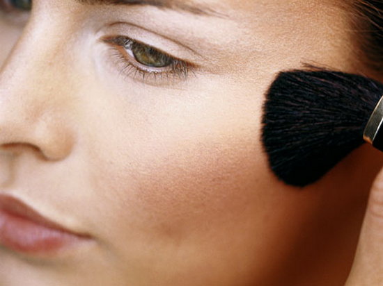 11 ошибок в макияже, которые не стоит допускать