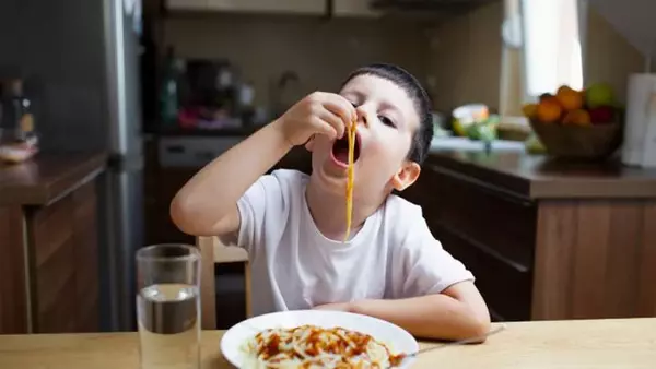 Обязательно ли малышам покупать макароны с маркировкой «для детей»: это важно знать