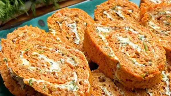 Закусочный рулет из моркови: рецепт постного блюда для праздников и в будни