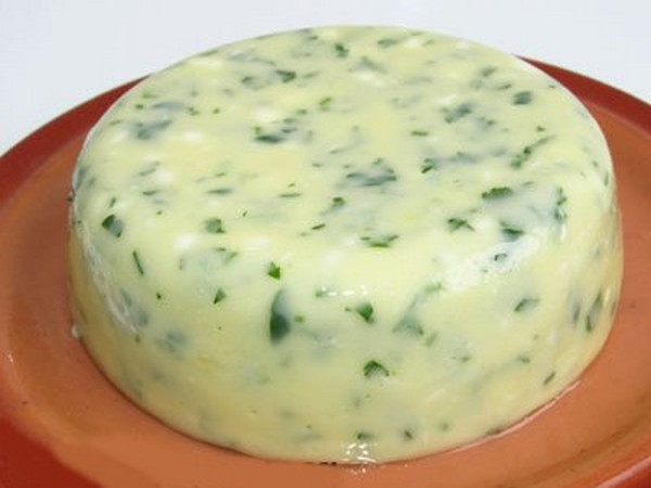 Как приготовить домашний плавленый сыр