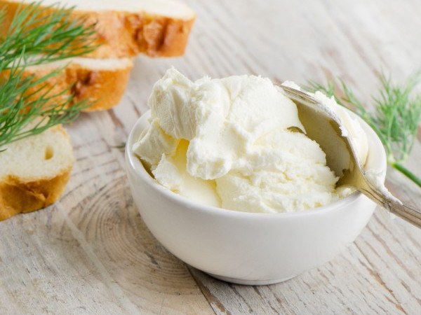 Крем сыр - вкусная закуска и дополнение к многим блюдам (проверенные рецепты)