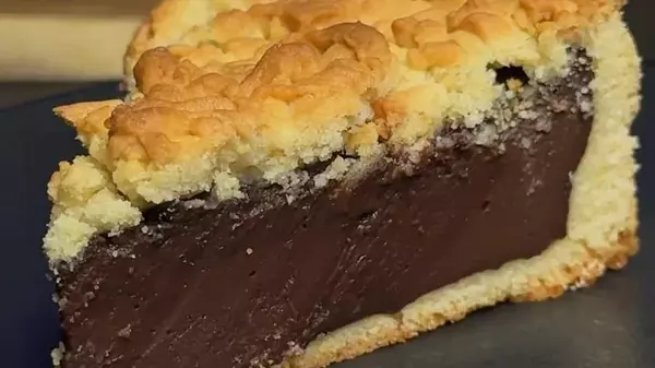Тертый пирог с шоколадной начинкой: готовим изысканный десерт