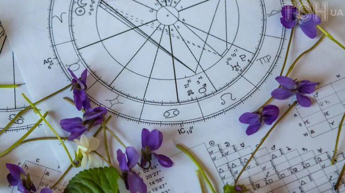 Таро-гороскоп на неделю: какие знаки Зодиака найдут счастье, а какие — потеряют все, что имеют