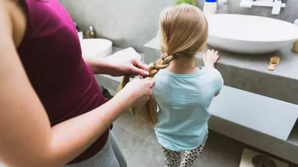 Все зависит от возраста: вот как часто нужно мыть волосы ребенку