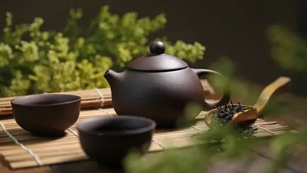 Как не потерять удачу: суеверия и гадания, связанные с чаем