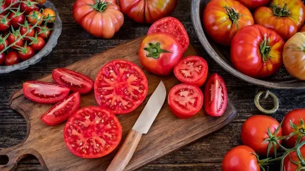 Как приготовить вкусные закусочные помидоры: рецепт от фудблогера