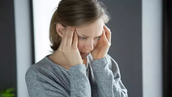 Назван простой способ, который поможет навсегда избавиться от мигрени