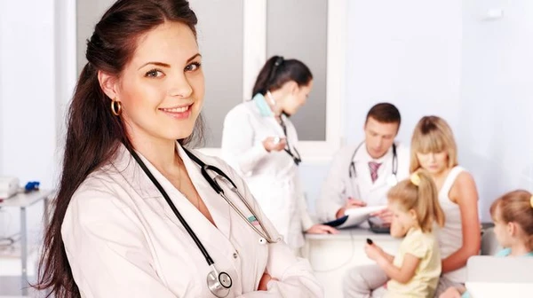 «Твой врач в Труймясте»: выбираем медицинский центр для всей семьи