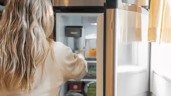 Специалисты рассказали, как часто нужно мыть холодильник: проверьте себя