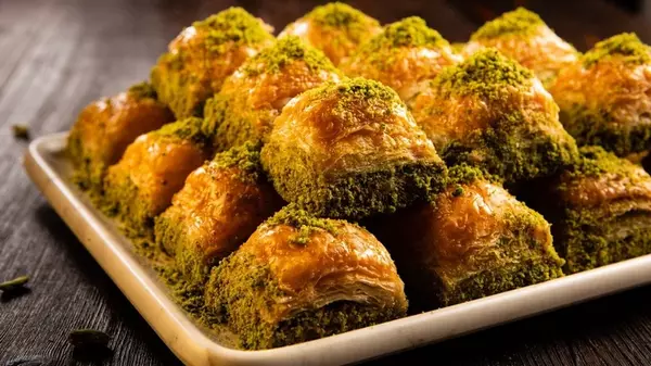 Медовая пахлава: простой домашний рецепт, который покорит вас с первого кусочка