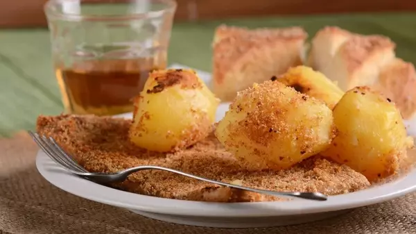 Картофель в сухарях: рецепт оригинального гарнира