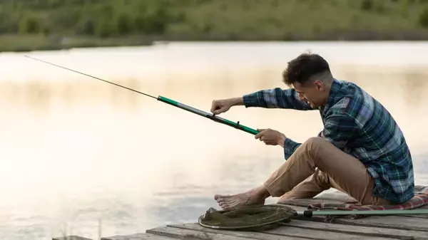Секреты успешной рыбалки в жару: как выбрать лучшее место, время и прикорм