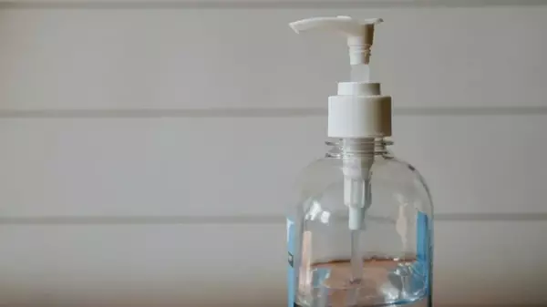 Как усилить эффект моющего средства для посуды: вдобавок еще и вдвое увеличивается объем