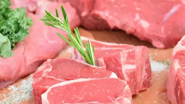 Какая часть свинины самая вкусная, а какая жирная: выбираем мясо для жарки, тушения и запекания