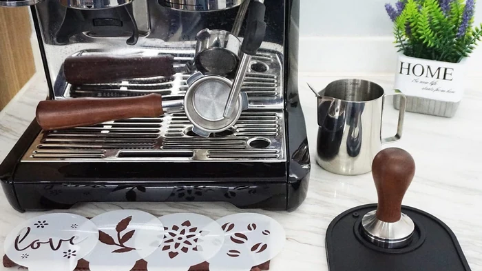 Рожковая (полуавтоматическая) машина