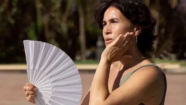 Вот что врачи никогда не сделают летом в жару: это вредит здоровью!