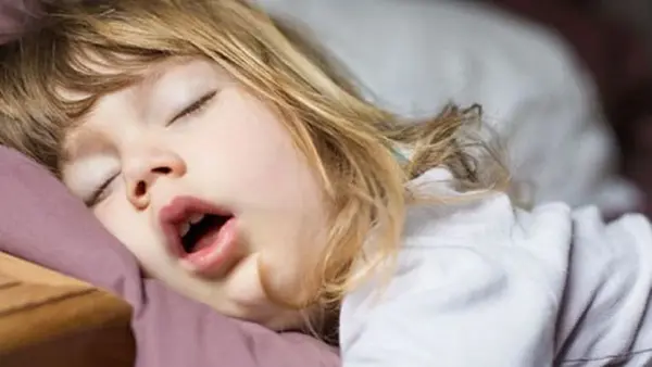 Почему ребенок дышит ртом и чем это опасно: неонатолог объяснила, когда бить тревогу