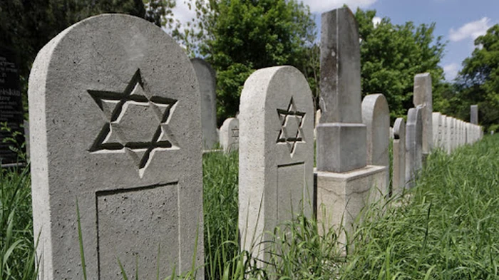 надгробие в иудаизме
