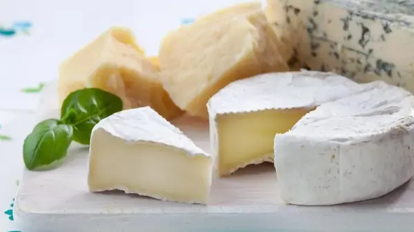 Диетологи назвали 6 лучших сыров, если у вас сахарный диабет