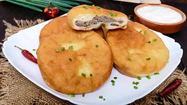 Беляши на кефире: рецепт