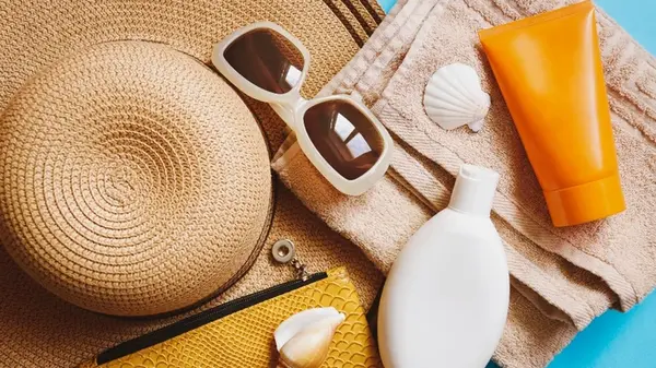 Как правильно выбрать солнцезащитный крем: советы дерматолога