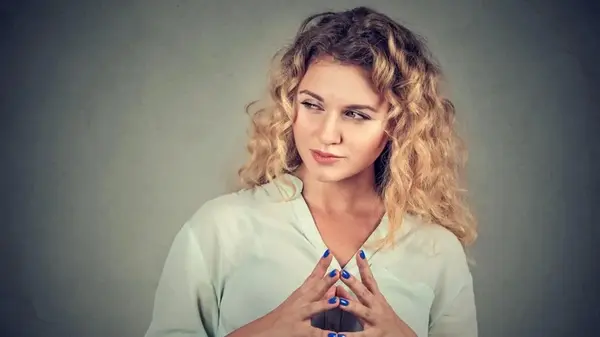 Почему мы радуемся, когда другие люди терпят неудачи: психолог раскрыл две главные причины