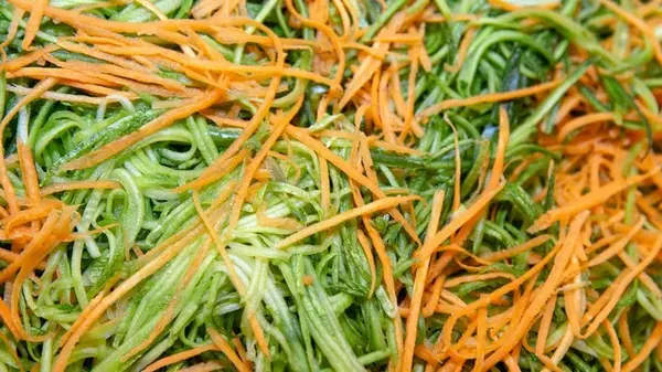 Кабачки по-корейски быстрого приготовления: рецепт пикантной закуски